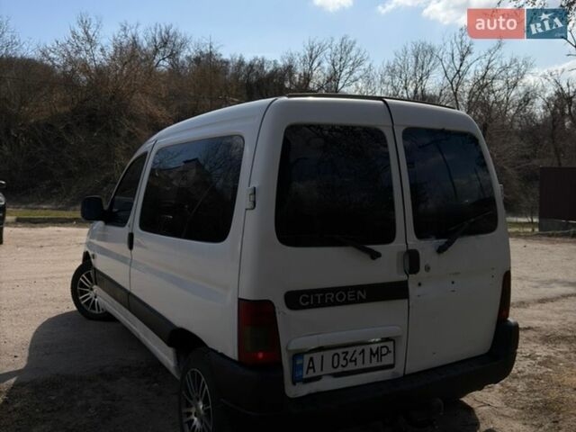 Білий Сітроен Берлінго, об'ємом двигуна 1.12 л та пробігом 300 тис. км за 1750 $, фото 3 на Automoto.ua