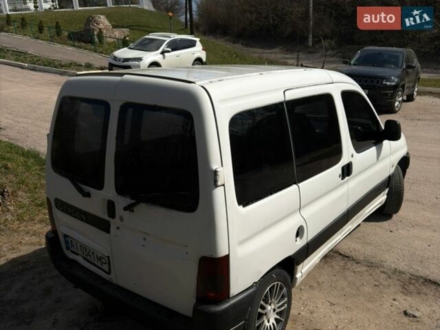 Білий Сітроен Берлінго, об'ємом двигуна 1.12 л та пробігом 300 тис. км за 1750 $, фото 5 на Automoto.ua