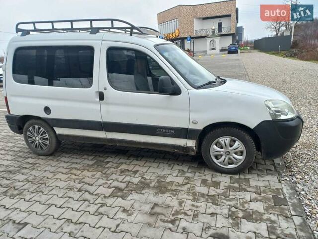 Белый Ситроен Берлинго, объемом двигателя 1.4 л и пробегом 135 тыс. км за 3300 $, фото 1 на Automoto.ua