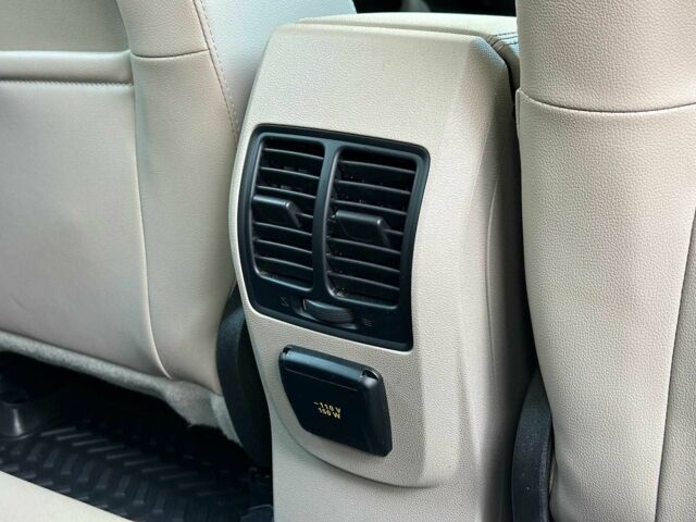 Белый Ситроен Берлинго, объемом двигателя 2 л и пробегом 410 тыс. км за 3990 $, фото 21 на Automoto.ua