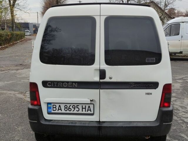 Белый Ситроен Берлинго, объемом двигателя 2 л и пробегом 310 тыс. км за 3000 $, фото 3 на Automoto.ua