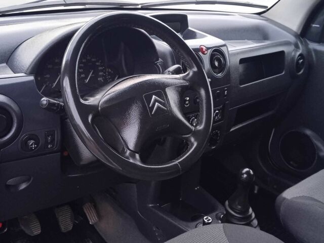 Білий Сітроен Берлінго, об'ємом двигуна 1.9 л та пробігом 300 тис. км за 3680 $, фото 10 на Automoto.ua