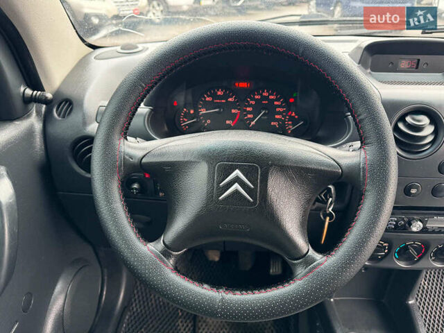 Белый Ситроен Берлинго, объемом двигателя 2 л и пробегом 410 тыс. км за 3990 $, фото 18 на Automoto.ua