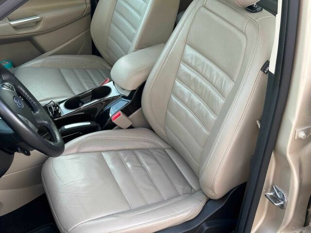 Белый Ситроен Берлинго, объемом двигателя 2 л и пробегом 410 тыс. км за 3990 $, фото 14 на Automoto.ua