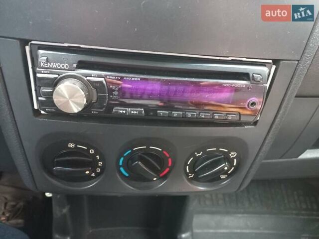 Белый Ситроен Берлинго, объемом двигателя 1.4 л и пробегом 135 тыс. км за 3300 $, фото 7 на Automoto.ua