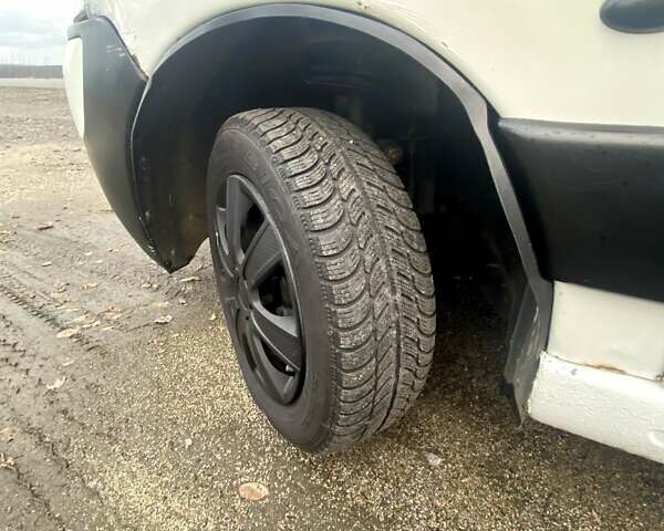 Белый Ситроен Берлинго, объемом двигателя 2 л и пробегом 410 тыс. км за 3500 $, фото 16 на Automoto.ua