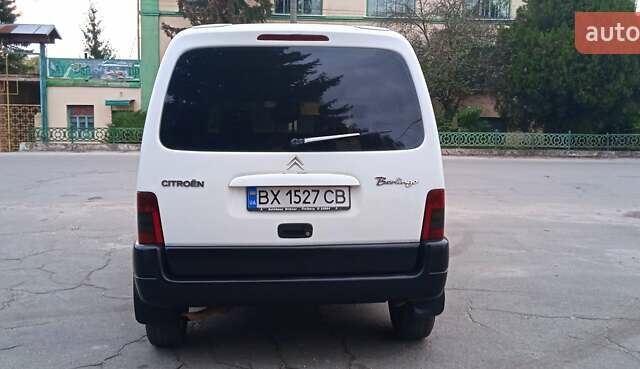 Ситроен Берлинго 2003 в Славуте на Automoto.ua Белый Ситроен Берлинго, объемом двигателя 1.9 л и пробегом 300 тыс. км за 3680 $, фото 7 на Automoto.ua