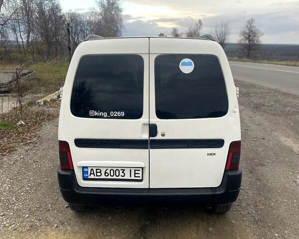 Белый Ситроен Берлинго, объемом двигателя 2 л и пробегом 410 тыс. км за 3500 $, фото 7 на Automoto.ua