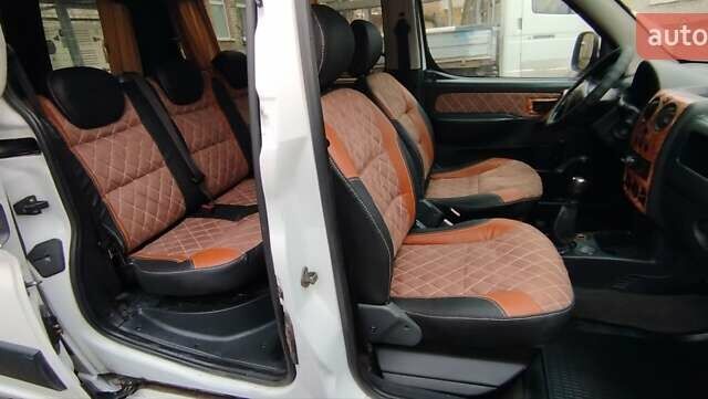 Білий Сітроен Берлінго, об'ємом двигуна 1.9 л та пробігом 311 тис. км за 3500 $, фото 15 на Automoto.ua