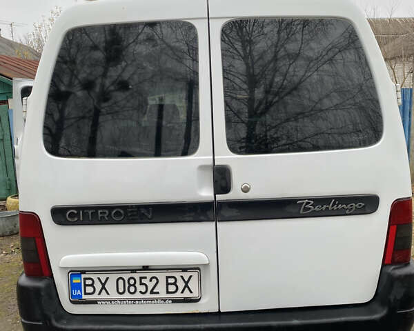Белый Ситроен Берлинго, объемом двигателя 1.36 л и пробегом 333 тыс. км за 3300 $, фото 3 на Automoto.ua