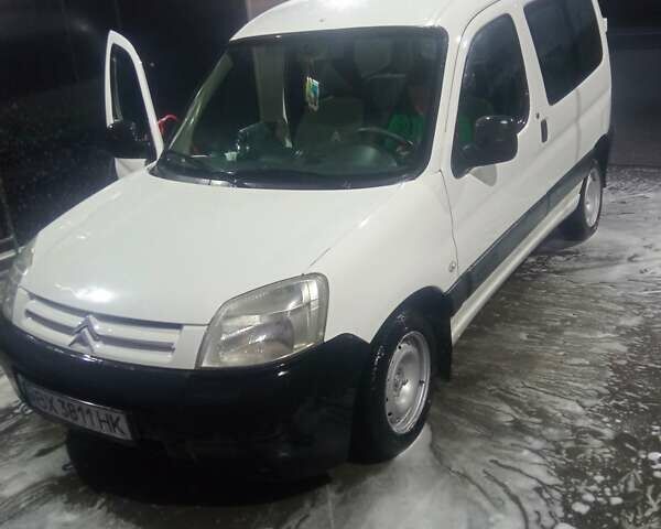 Белый Ситроен Берлинго, объемом двигателя 1.87 л и пробегом 338 тыс. км за 2300 $, фото 10 на Automoto.ua