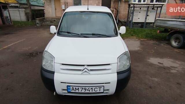 Білий Сітроен Берлінго, об'ємом двигуна 1.9 л та пробігом 311 тис. км за 3500 $, фото 2 на Automoto.ua