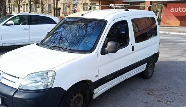 Білий Сітроен Берлінго, об'ємом двигуна 1.9 л та пробігом 283 тис. км за 4000 $, фото 10 на Automoto.ua