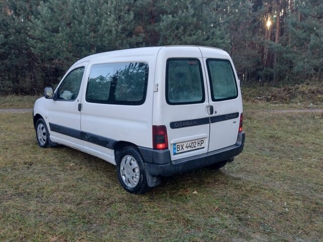 Ситроен Берлинго 2004 в Славуте на Automoto.ua Белый Ситроен Берлинго, объемом двигателя 2 л и пробегом 350 тыс. км за 3000 $, фото 5 на Automoto.ua