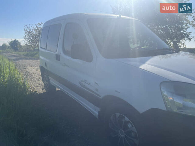 Ситроен Берлинго 2004 в Черновцах на Automoto.ua Белый Ситроен Берлинго, объемом двигателя 1.87 л и пробегом 443 тыс. км за 3500 $, фото 14 на Automoto.ua