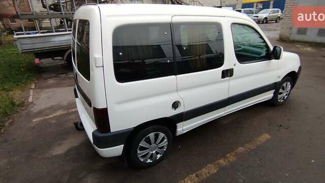 Білий Сітроен Берлінго, об'ємом двигуна 1.9 л та пробігом 311 тис. км за 3500 $, фото 5 на Automoto.ua