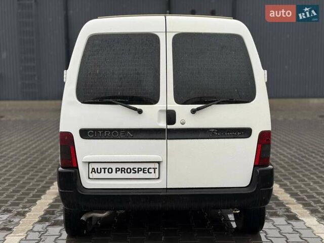 Белый Ситроен Берлинго, объемом двигателя 1.9 л и пробегом 283 тыс. км за 3700 $, фото 4 на Automoto.ua
