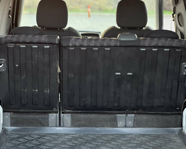 Білий Сітроен Берлінго, об'ємом двигуна 1.9 л та пробігом 270 тис. км за 3600 $, фото 10 на Automoto.ua