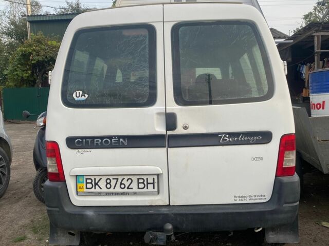 Белый Ситроен Берлинго, объемом двигателя 2 л и пробегом 210 тыс. км за 3300 $, фото 1 на Automoto.ua