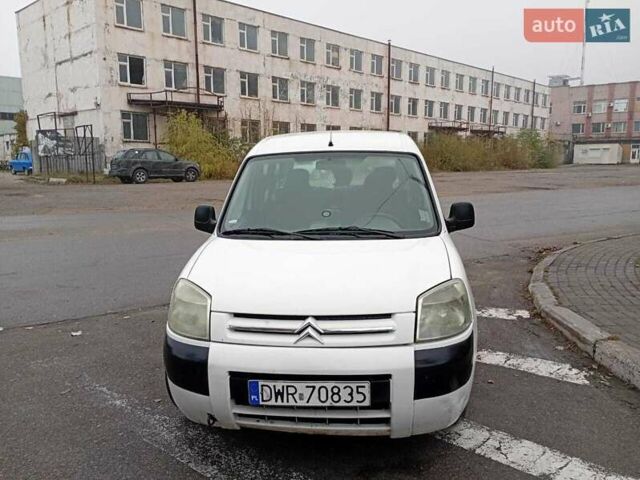 Білий Сітроен Берлінго, об'ємом двигуна 1.9 л та пробігом 245 тис. км за 2543 $, фото 11 на Automoto.ua