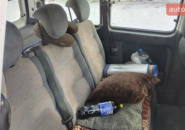 Білий Сітроен Берлінго, об'ємом двигуна 1.9 л та пробігом 300 тис. км за 2850 $, фото 10 на Automoto.ua