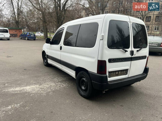 Білий Сітроен Берлінго, об'ємом двигуна 1.9 л та пробігом 270 тис. км за 3600 $, фото 5 на Automoto.ua