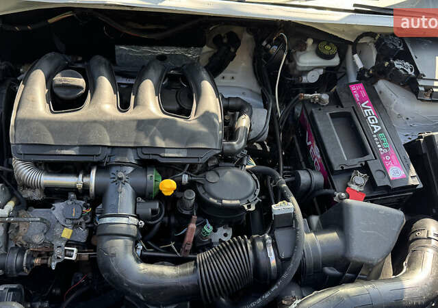 Ситроен Берлинго 2006 в Ровно на Automoto.ua Белый Ситроен Берлинго, объемом двигателя 1.9 л и пробегом 409 тыс. км за 3500 $, фото 16 на Automoto.ua