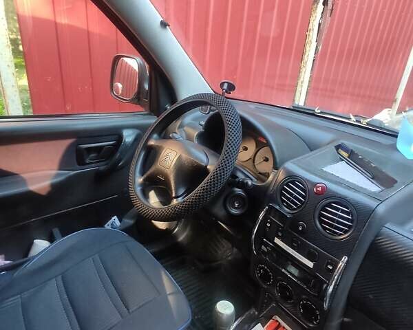 Сітроен Берлінго 2006 у Львові на Automoto.ua Білий Сітроен Берлінго, об'ємом двигуна 1.56 л та пробігом 285 тис. км за 4700 $, фото 3 на Automoto.ua