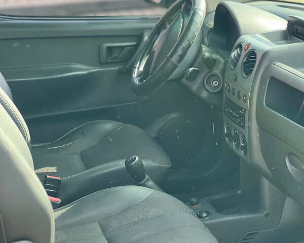 Ситроен Берлинго 2006 в Стрые на Automoto.ua Белый Ситроен Берлинго, объемом двигателя 1.9 л и пробегом 246 тыс. км за 4100 $, фото 36 на Automoto.ua