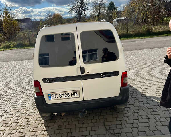 Ситроен Берлинго 2006 в Стрые на Automoto.ua Белый Ситроен Берлинго, объемом двигателя 1.9 л и пробегом 246 тыс. км за 4100 $, фото 3 на Automoto.ua