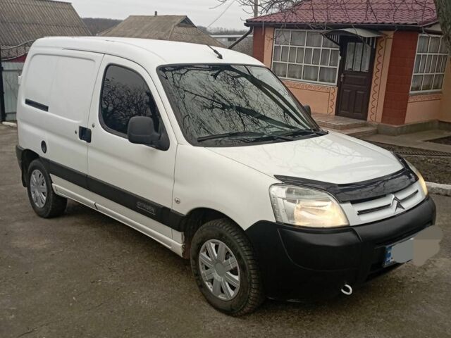Белый Ситроен Берлинго, объемом двигателя 2 л и пробегом 234 тыс. км за 3100 $, фото 13 на Automoto.ua