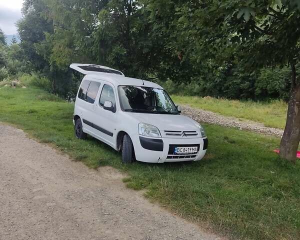 Сітроен Берлінго 2006 у Львові на Automoto.ua Білий Сітроен Берлінго, об'ємом двигуна 1.56 л та пробігом 285 тис. км за 4700 $, фото 5 на Automoto.ua