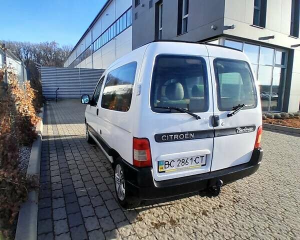 Белый Ситроен Берлинго, объемом двигателя 1.36 л и пробегом 305 тыс. км за 2800 $, фото 1 на Automoto.ua