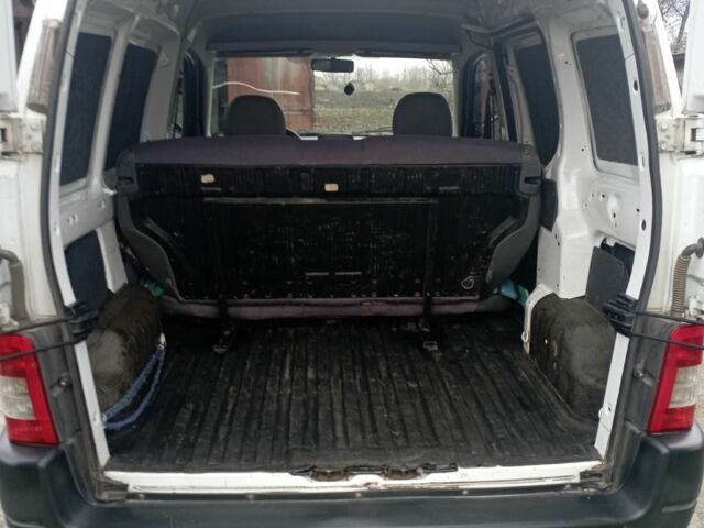 Белый Ситроен Берлинго, объемом двигателя 2 л и пробегом 234 тыс. км за 3100 $, фото 5 на Automoto.ua