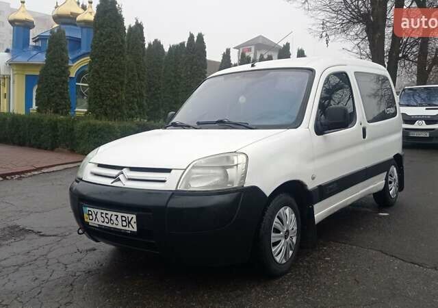 Белый Ситроен Берлинго, объемом двигателя 1.87 л и пробегом 303 тыс. км за 3550 $, фото 14 на Automoto.ua