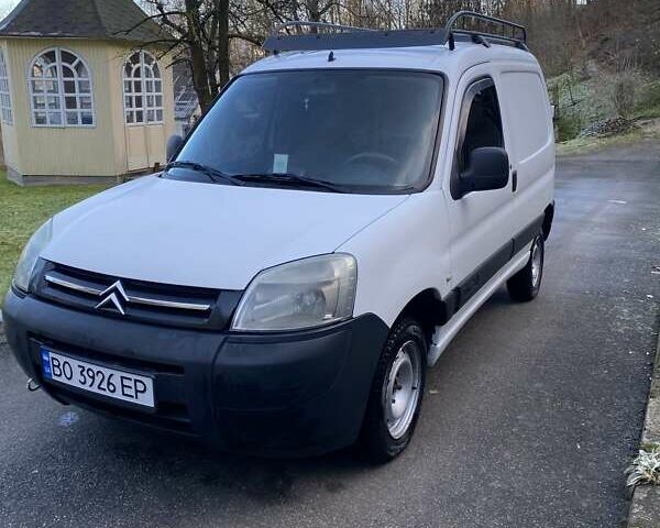 Белый Ситроен Берлинго, объемом двигателя 1.6 л и пробегом 182 тыс. км за 3350 $, фото 4 на Automoto.ua