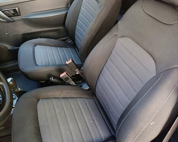 Белый Ситроен Берлинго, объемом двигателя 1.56 л и пробегом 364 тыс. км за 4100 $, фото 1 на Automoto.ua