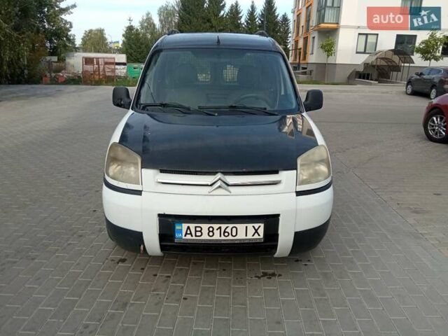 Білий Сітроен Берлінго, об'ємом двигуна 1.6 л та пробігом 250 тис. км за 2750 $, фото 7 на Automoto.ua
