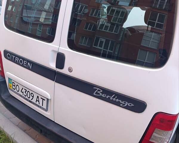Білий Сітроен Берлінго, об'ємом двигуна 1.9 л та пробігом 248 тис. км за 3700 $, фото 1 на Automoto.ua