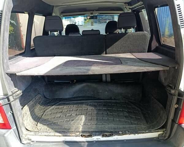 Белый Ситроен Берлинго, объемом двигателя 1.56 л и пробегом 364 тыс. км за 4100 $, фото 18 на Automoto.ua