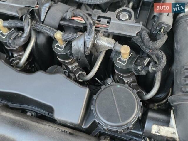 Білий Сітроен Берлінго, об'ємом двигуна 1.56 л та пробігом 294 тис. км за 2900 $, фото 18 на Automoto.ua