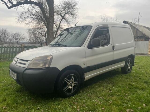 Білий Сітроен Берлінго, об'ємом двигуна 1.6 л та пробігом 321 тис. км за 4150 $, фото 2 на Automoto.ua