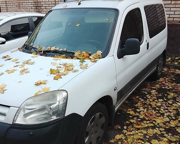 Ситроен Берлинго 2007 в Киеве на Automoto.ua Белый Ситроен Берлинго, объемом двигателя 1.36 л и пробегом 440 тыс. км за 3800 $, фото 7 на Automoto.ua