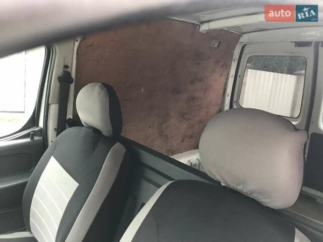 Білий Сітроен Берлінго, об'ємом двигуна 1.56 л та пробігом 331 тис. км за 3450 $, фото 7 на Automoto.ua