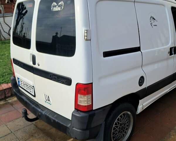 Белый Ситроен Берлинго, объемом двигателя 1.56 л и пробегом 225 тыс. км за 3000 $, фото 10 на Automoto.ua