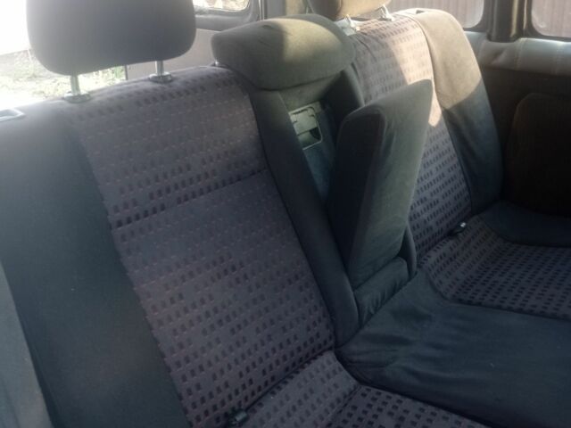 Белый Ситроен Берлинго, объемом двигателя 1.6 л и пробегом 250 тыс. км за 2600 $, фото 9 на Automoto.ua