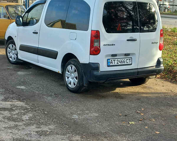 Білий Сітроен Берлінго, об'ємом двигуна 1.6 л та пробігом 283 тис. км за 5000 $, фото 4 на Automoto.ua