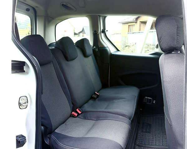 Ситроен Берлинго 2008 в Белой Церкве на Automoto.ua Белый Ситроен Берлинго, объемом двигателя 1.56 л и пробегом 391 тыс. км за 5500 $, фото 6 на Automoto.ua