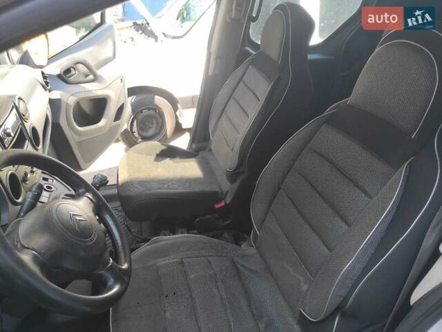 Білий Сітроен Берлінго, об'ємом двигуна 1.56 л та пробігом 291 тис. км за 3900 $, фото 8 на Automoto.ua