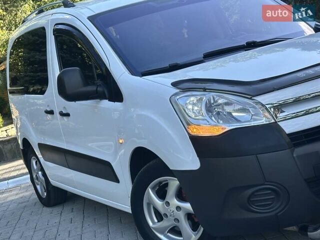 Белый Ситроен Берлинго, объемом двигателя 1.56 л и пробегом 263 тыс. км за 5690 $, фото 33 на Automoto.ua